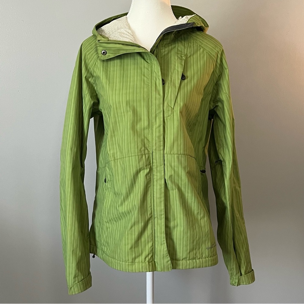 Eddie Bauer 365 WeatherEdge Plus green striped seam sealed rain jacket, medium.